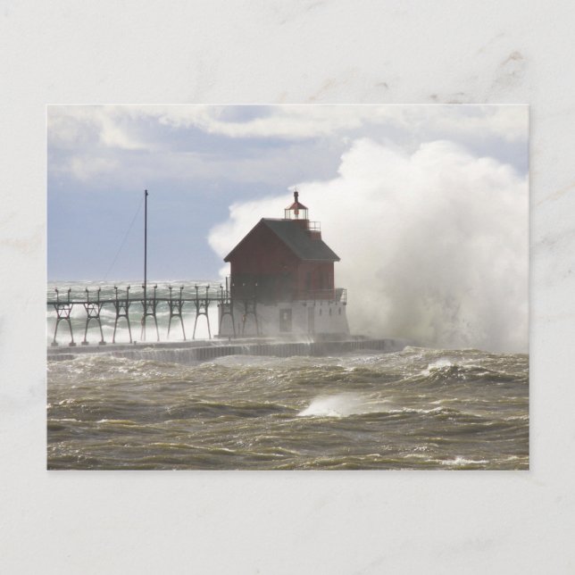 Carte Postale PIER LIGHTHOUSE vs MONSTER WAVES (Devant)