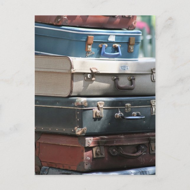 Carte Postale Pile de valises Vintages (Devant)