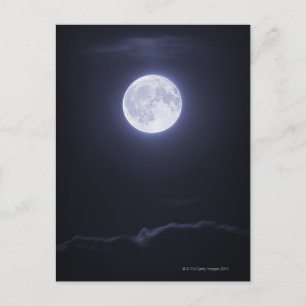 Carte Postale Pleine lune de couverture nuageuse