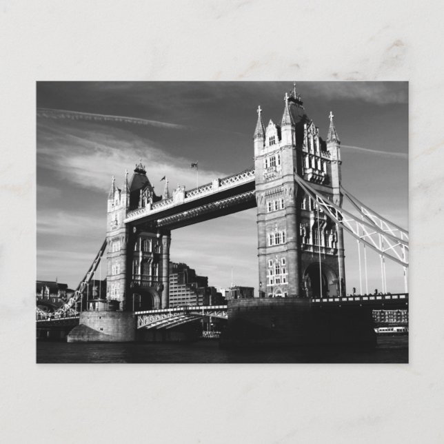 Carte Postale Pont Tour de Londres noir et blanc (Devant)
