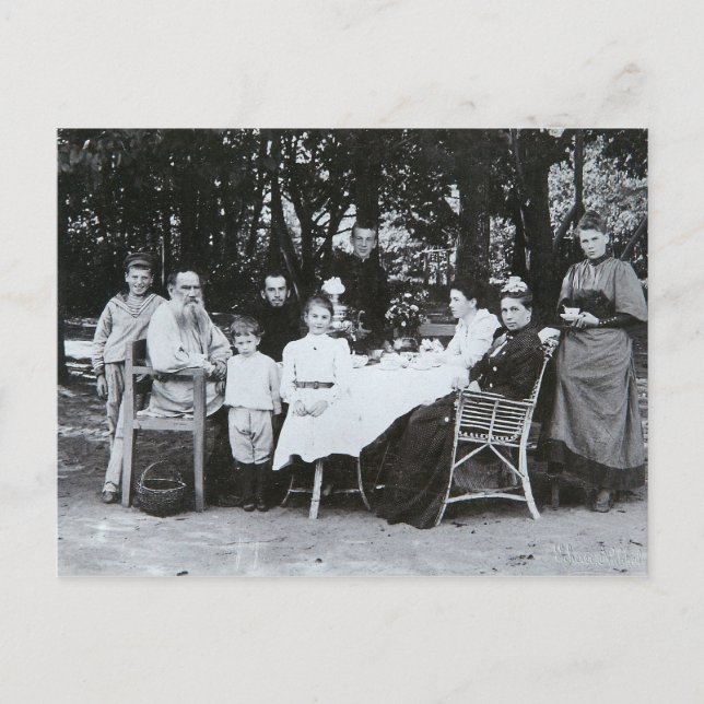 Carte Postale Portrait de famille de l'auteur Leo N. Tolstoï (Devant)
