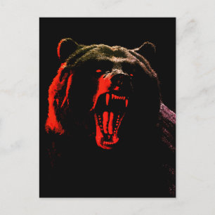 Carte Postale Portrait d'ours sauvage sombre dans un éclairage d
