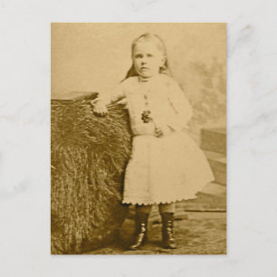 Carte Postale Portraits vintages pour enfants -Fille en dentelle