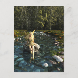 Carte Postale Pretty Blonde Fairy Paddling dans un ruisseau de f