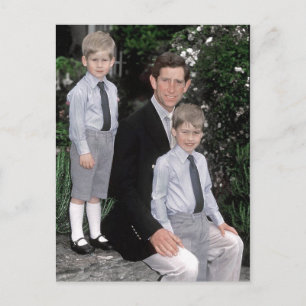 Carte Postale Prince Charles avec de jeunes fils