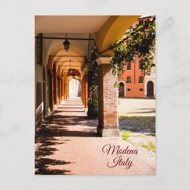 Carte Postale Promenade romantique en jolie Modène, Italie (Devant)