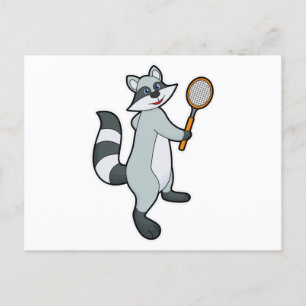 Carte Postale Racoon comme joueur de tennis avec raquette de ten