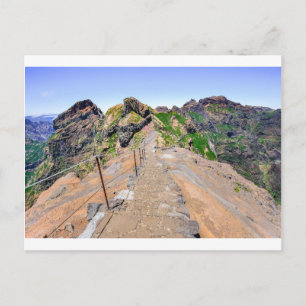 Carte Postale Randonnée sentier dans les montagnes sur Madère Po
