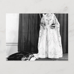 Carte Postale Reine Elizabeth II portant son couronnement