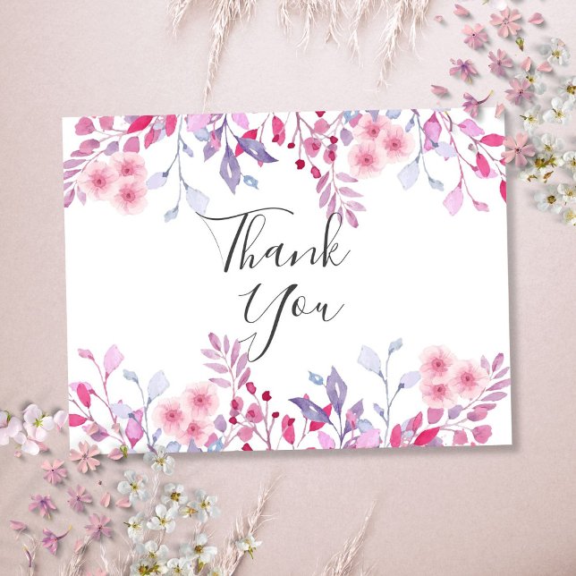 Carte Postale Remerciement élégant de script floral à la lavande (Elegant Lavender Floral Script Thank You Postcard)