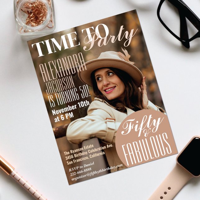 Carte Postale Revue Couverture 50e anniversaire de fête Invitati (Magazine cover themed 50th birthday invitation)