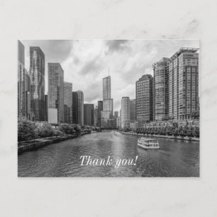 Carte Postale Rivière de Chicago et tour Trump en nuances de gri
