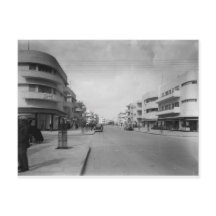 Rue Dizengoff à Tel Aviv dans les années 30