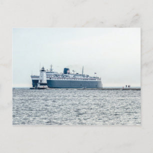 Carte Postale S.S. Badger Emerging From the Haze