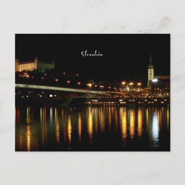 Carte Postale Slovaquie, la nuit, belle photo de paysage urbain (Devant)