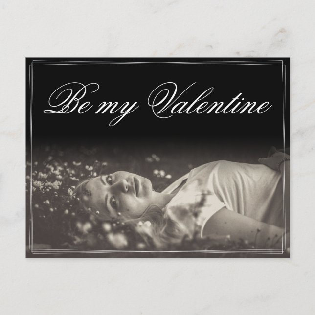 Carte Postale Sois ma Saint-Valentin - jeune femme menteuse (Devant)