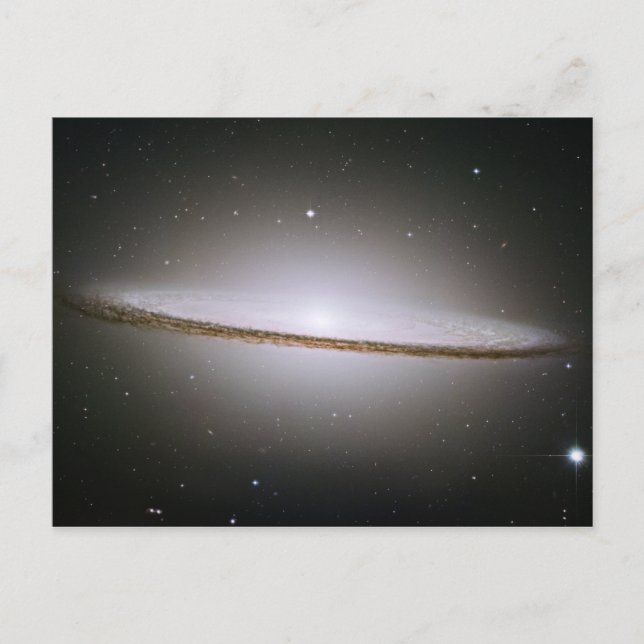 Carte Postale Sombrero Galaxy (télescope Hubble) (Devant)