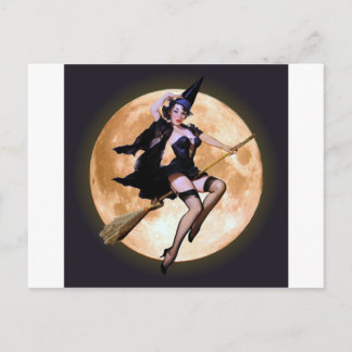 Carte Postale Sorcière à la broche contre une lune de récolte