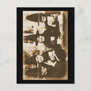 Carte Postale Sorcières Tea Party - sépia