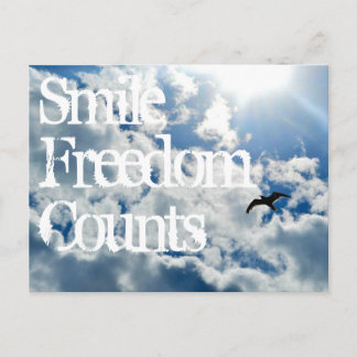 Carte Postale Souriez, La Liberté Compte.