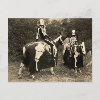 Carte Postale Squelette de cavaliers des années 1900