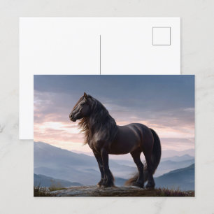 Carte Postale Stallion noir Cheval sauvage Montagne Haut