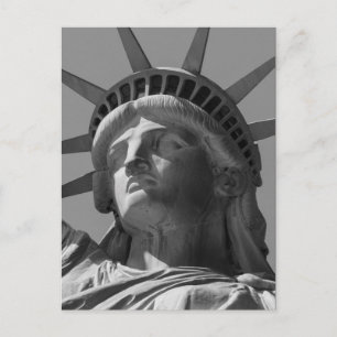 Carte Postale Statue blanche noire de la Liberté Gros plan Photo