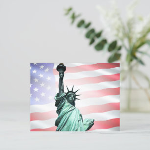 Carte Postale Statue de la Liberté et drapeau américain