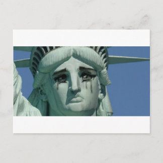 Carte Postale Statue de la Liberté pleurant