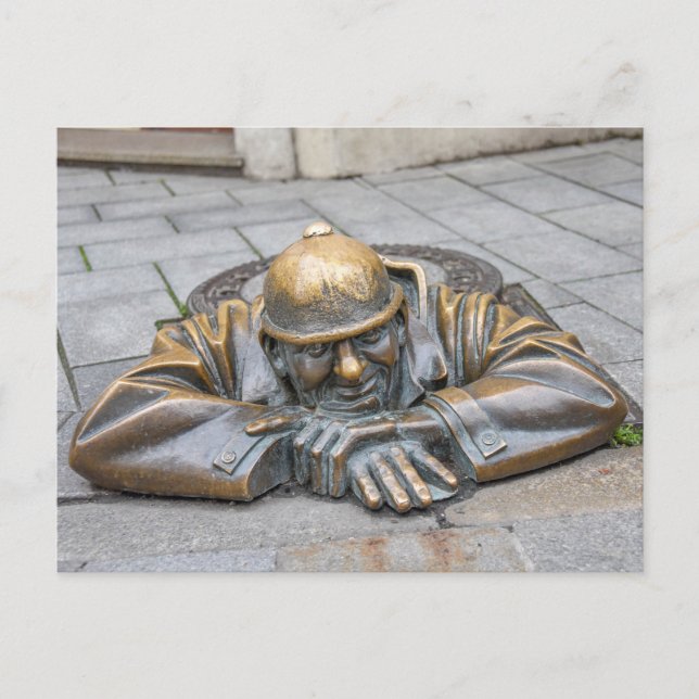 Carte Postale Statue en bronze des travailleurs d'égouts, Bratis (Devant)