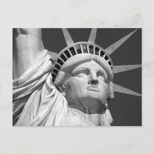 Carte Postale Statue noire et blanche de la Liberté (Devant)