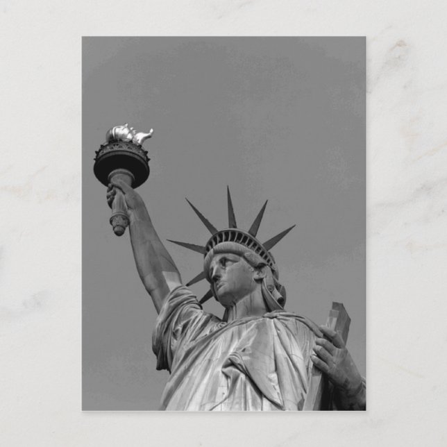 Carte Postale Statue noire et blanche de Liberty New York (Devant)