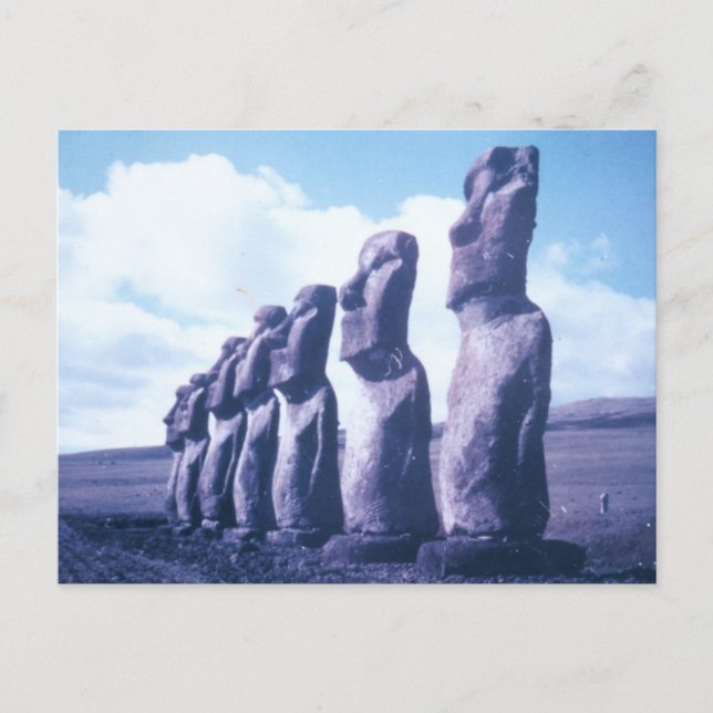 Carte Postale Statues de l'île de Pâques (Devant)