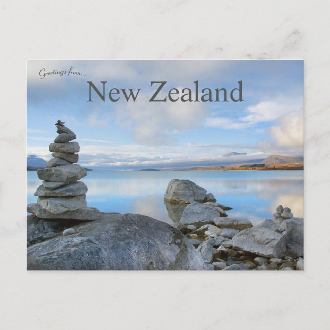 Carte Postale Stones empilées au lac Tekapo Nouvelle-Zélande (Devant)