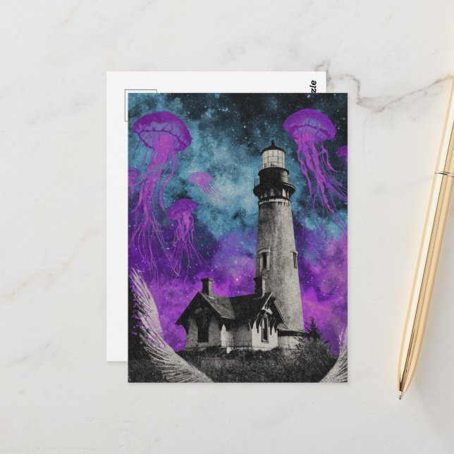 Carte Postale Surreal Purple méduse et le phare (Devant/Arrière en situation)