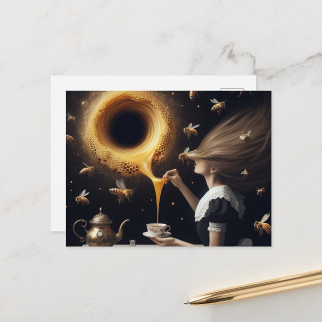 Carte Postale Surreal Woman and Bees Morning Tea and Honey (Devant/Arrière en situation)