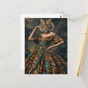 Carte Postale Tigre Surréaliste en Robe Fantaisie Mode