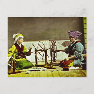 Carte Postale Tisseuses de soie japonaises traditionnelles