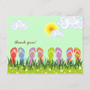 Carte Postale Tongs colorés d'été amusants dans le jardin ensole