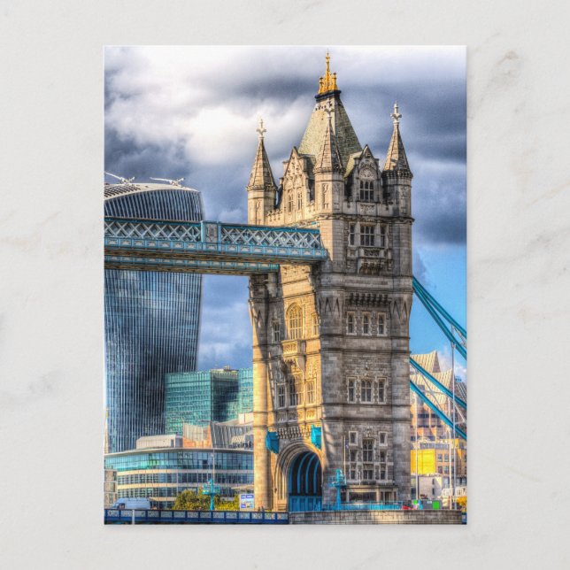 Carte Postale Tower Bridge et la ville (Devant)
