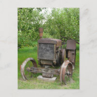 Tracteur vintage dans Apple Orchard