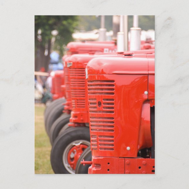 Carte Postale tracteurs rouges antiques (Devant)