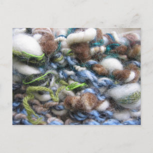 Carte postale tricotée en relief