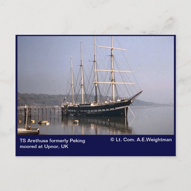 Carte Postale TS Arethusa anciennement Peking amarrée à Upnor (Devant)