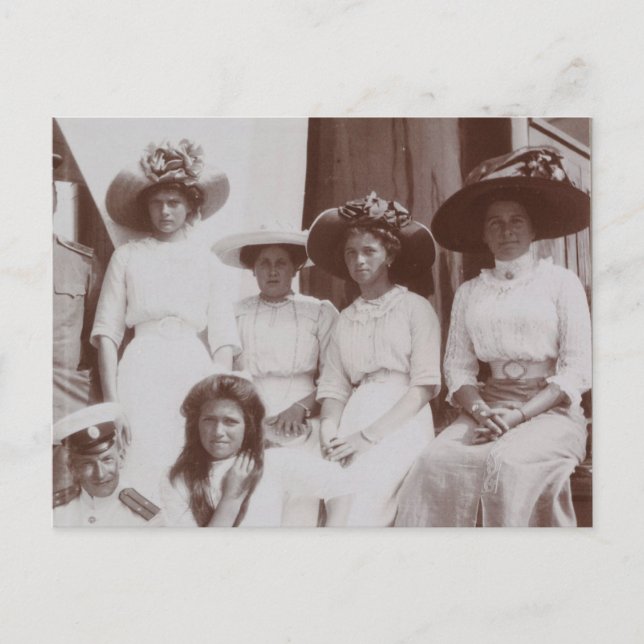 Carte Postale Tsarina de Russie & Olga, Tatiana, Marie Romanov (Devant)