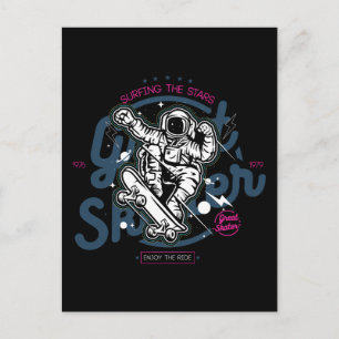 Carte Postale Un astronaute sur skateboard   Surfer sur les étoi