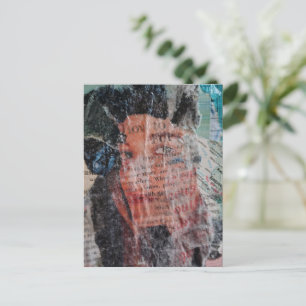 Carte Postale Un collage en techniques mixtes représentant un vi