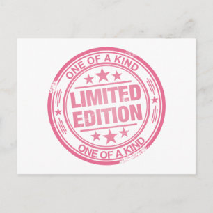 Carte Postale Un effet de tampon en caoutchouc rose-type-