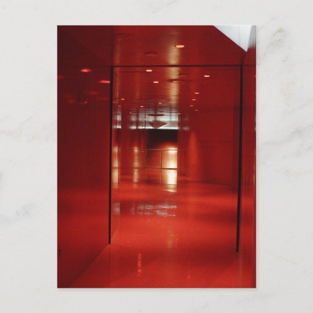 Carte Postale Un Hall très rouge (Devant)