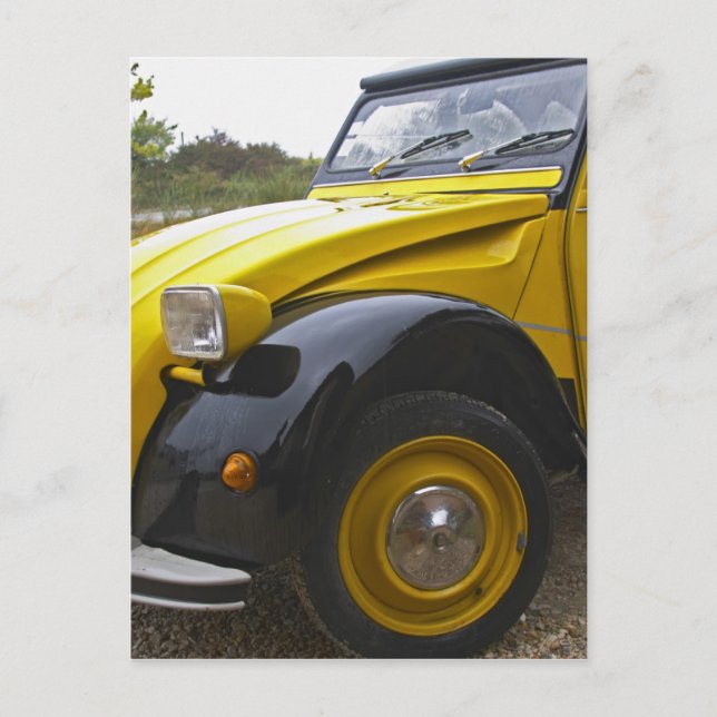 Carte Postale Un vieux Citroen noir et jaune 2CV 2 CV, (Devant)
